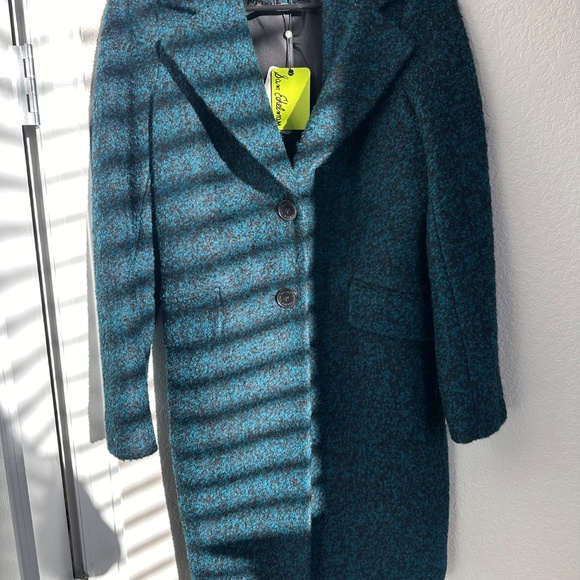 Women’s Dress Coat NWT - Picture 3 of 3